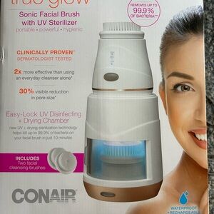 True Glow Sonic Facial Brush - White and Brown